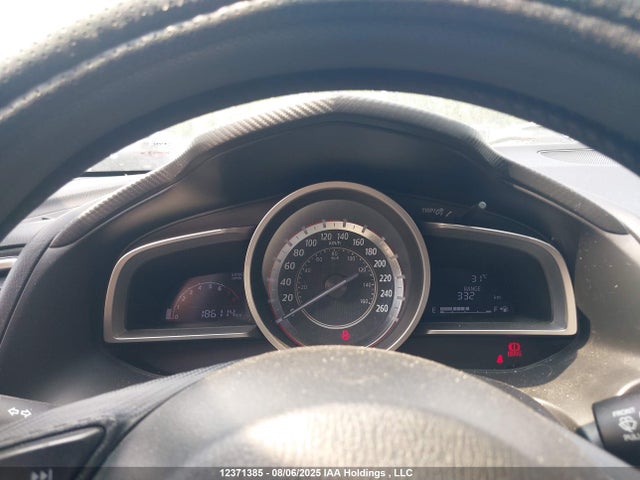 3MZBM1U72GM305997 Mazda pe