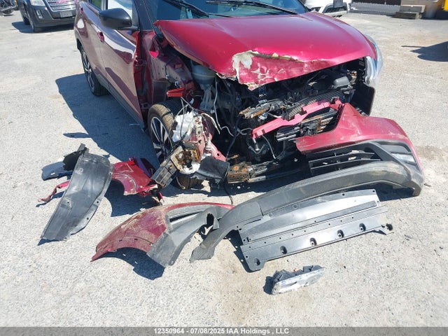 3N1CP5CV7LL511535 Nissan 2020