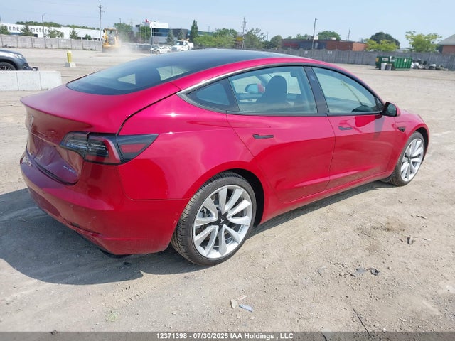 Tesla MODEL 3 2021 5YJ3E1EB7MF035446 Image 4