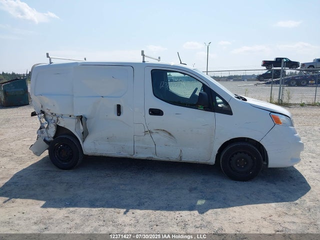 Nissan 2021 2021 3N6CM0KN0MK699023 Image 14