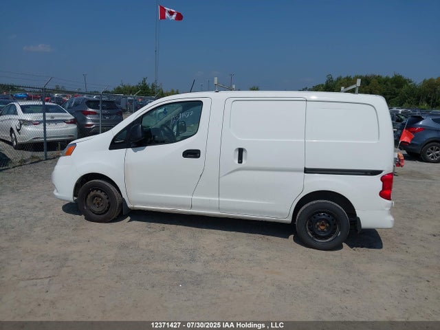 Nissan 2021 2021 3N6CM0KN0MK699023 Image 15