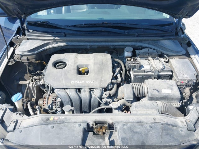 Hyundai Elantra 2017 KMHD84LF8HU133543 Image 10