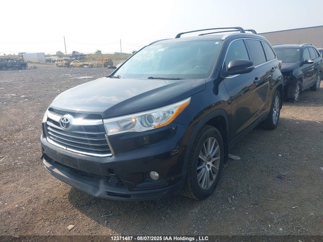 Toyota 2gr-fe 2015 5TDJKRFH0FS187780 Image 2