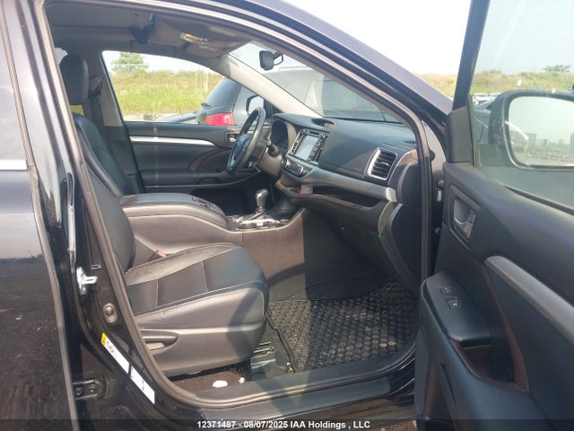 Toyota 2gr-fe 2015 5TDJKRFH0FS187780 Image 5
