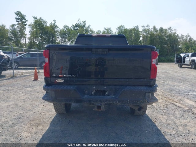 Chevrolet l8t 2024 1GC4YSE70RF309280 Image 17