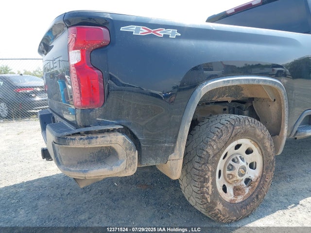 Chevrolet l8t 2024 1GC4YSE70RF309280 Image 18