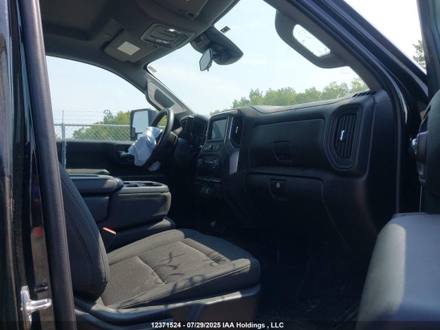 Chevrolet l8t 2024 1GC4YSE70RF309280 Image 5