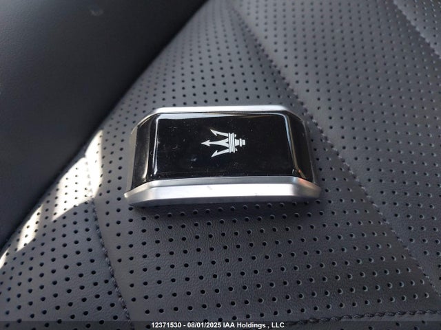 Maserati Granturismo 2024 ZAMBMVBBXRX442017 Image 11