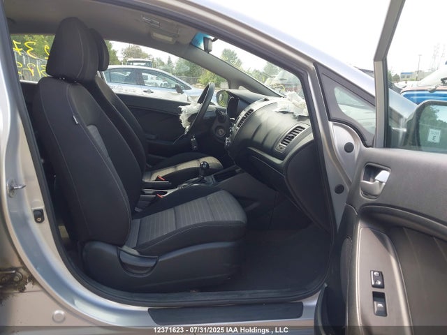 KIA dohc mpi nu 2015 KNAFX4A61F5317987 Image 5