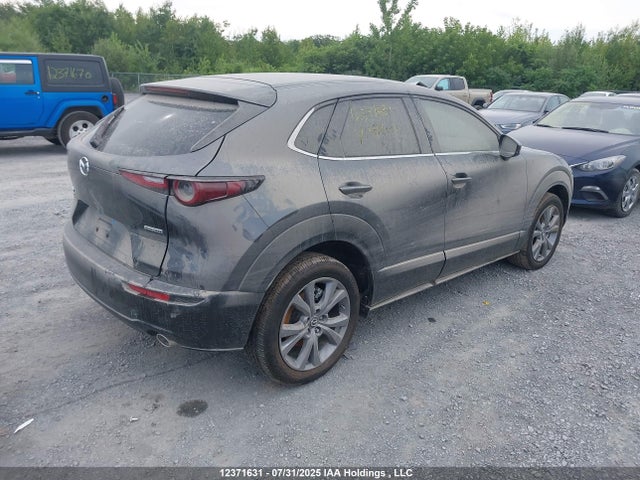3MVDMBCM9SM850160 Mazda pyukd