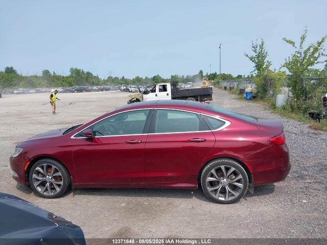 1C3CCCEG3FN624452 Chrysler 200