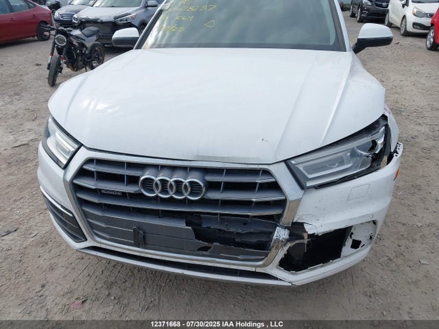 Audi Q5 2018 WA1ANAFY0J2218237 Image 6