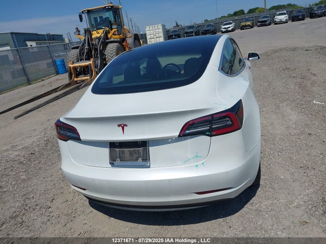5YJ3E1EA1LF780070 Tesla 2020