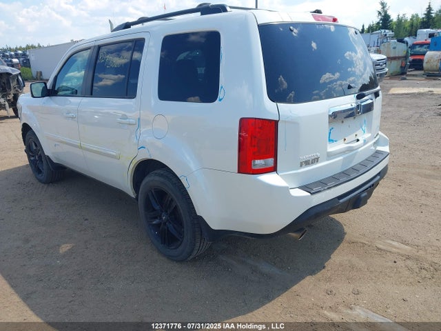 Honda j35z4 2015 5FNYF4H60FB506746 Image 3