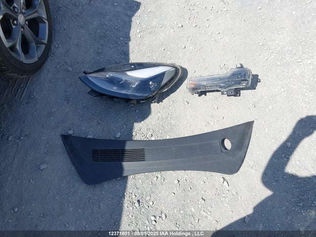 5YJ3E1EA3PF472730 Tesla 2023