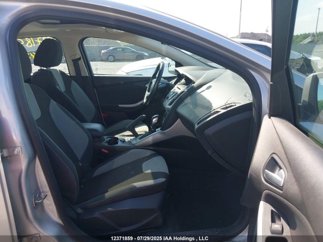 Ford Focus 2014 1FADP3F27EL364838 Image 5