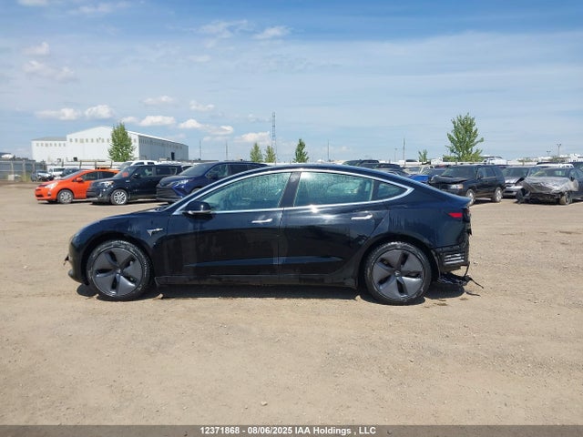 5YJ3E1EA0KF398627 Tesla MODEL 3