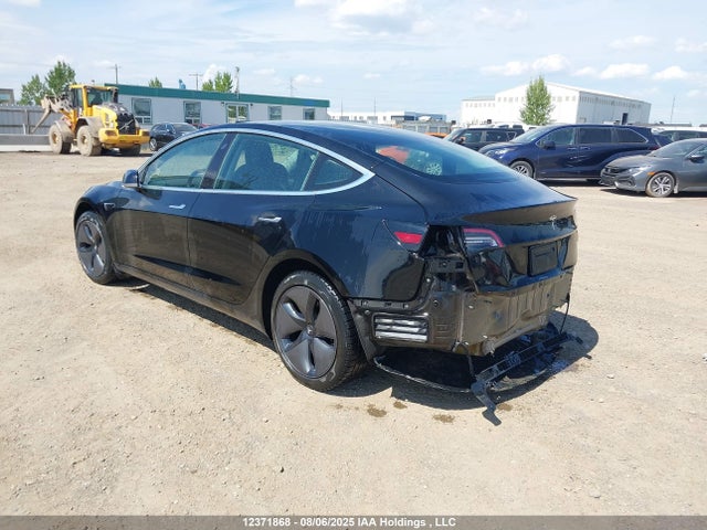5YJ3E1EA0KF398627 Tesla MODEL 3