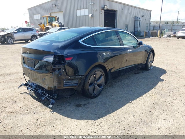 5YJ3E1EA0KF398627 Tesla MODEL 3