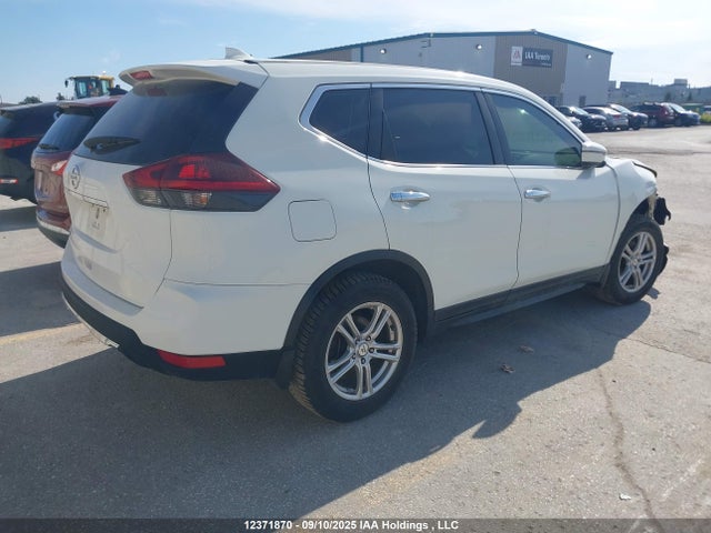 Nissan Rogue 2018 5N1AT2MT9JC833612 Image 4