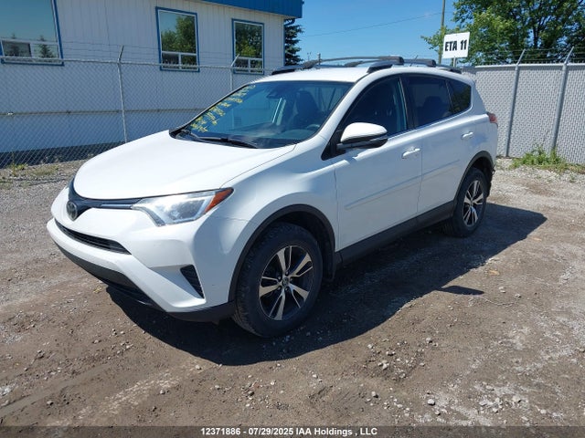 Toyota 2ar-fe 2018 2T3BFREV8JW765860 Image 2