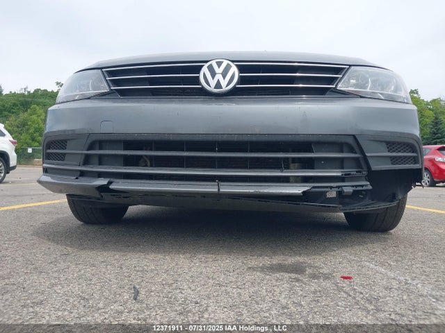 3VW2B7AJ1HM238688 Volkswagen 1.4 tsi