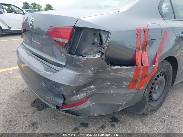 3VW2B7AJ1HM238688 Volkswagen 1.4 tsi