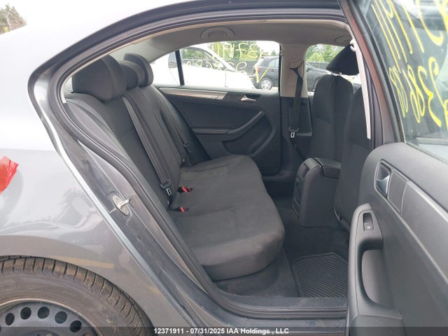 3VW2B7AJ1HM238688 Volkswagen 1.4 tsi