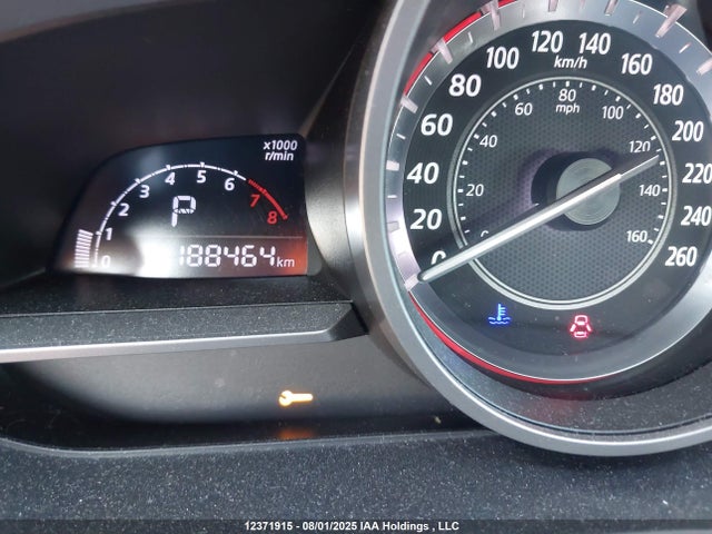 3MZBM1V70FM199983 Mazda pe