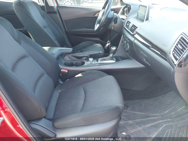 3MZBM1V70FM199983 Mazda pe