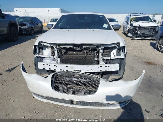 2C3CCASGXFH763818 Chrysler 2015