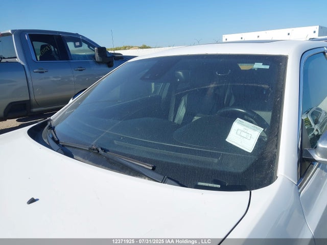 2C3CCASGXFH763818 Chrysler 2015