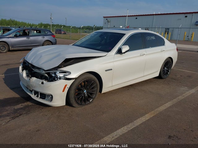 BMW 528I 2015 WBA5A7C56FG143812 Image 2