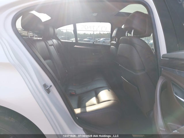 BMW 528I 2015 WBA5A7C56FG143812 Image 8
