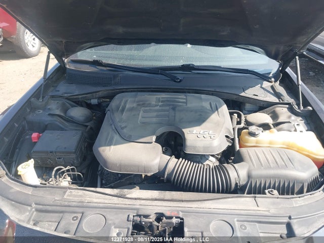 2C3CCABG8EH372648 Chrysler 2014