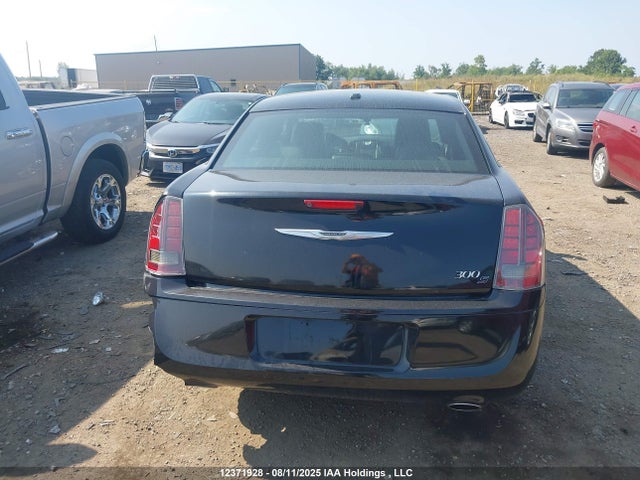 2C3CCABG8EH372648 Chrysler 2014