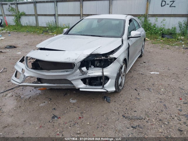 Mercedes-Benz 2016 2016 WDDSJ4EB3GN309424 Image 2