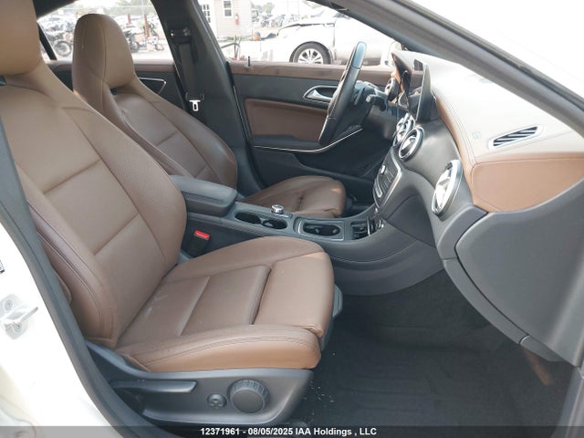 Mercedes-Benz 2017 2017 WDDSJ4GB2HN469261 Image 5