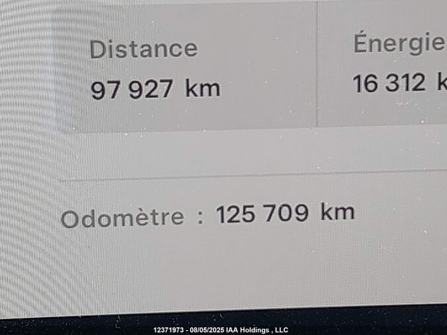5YJ3E1EB3PF688134 Tesla MODEL 3