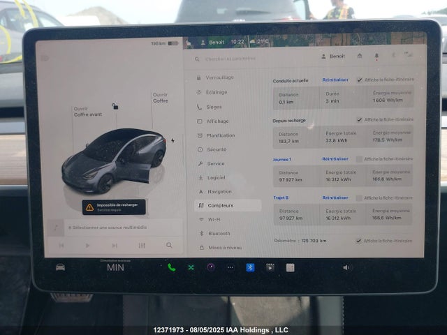 5YJ3E1EB3PF688134 Tesla MODEL 3