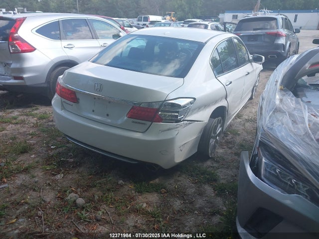Honda Accord 2015 1HGCR2F95FA810619 Image 4