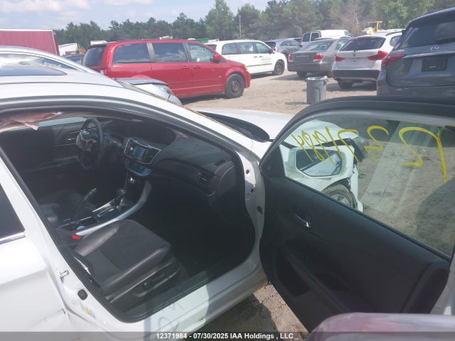 Honda Accord 2015 1HGCR2F95FA810619 Image 5