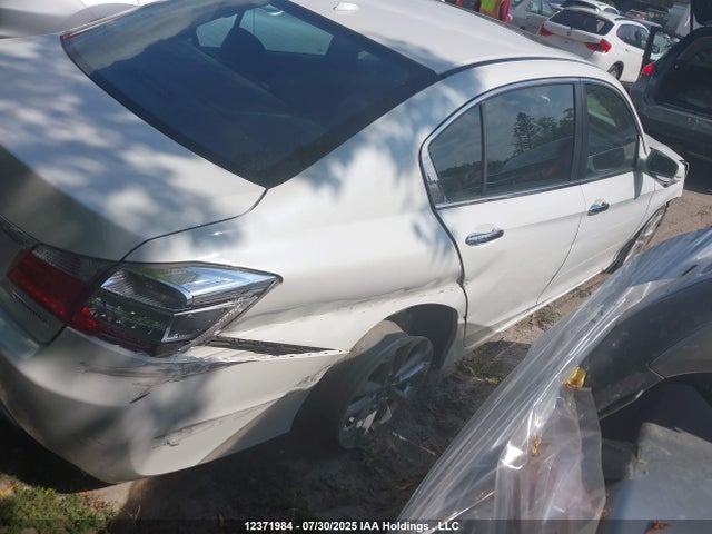 Honda Accord 2015 1HGCR2F95FA810619 Image 6