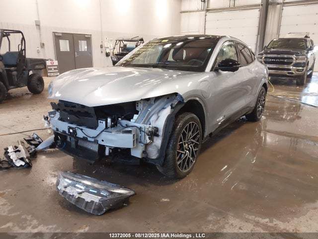 Ford 2022 2022 3FMTK4SX1NMA10707 Image 2