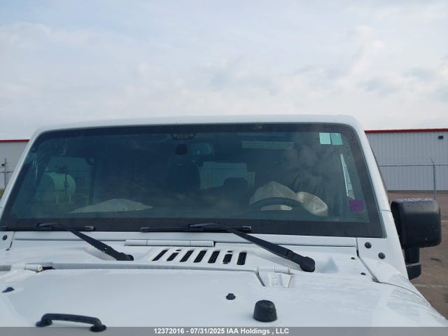 1C4BJWEGXEL252066 Jeep Wrangler