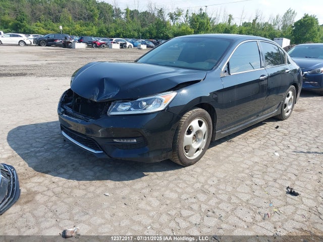 Honda k24w1 2017 1HGCR2F58HA804135 Image 2