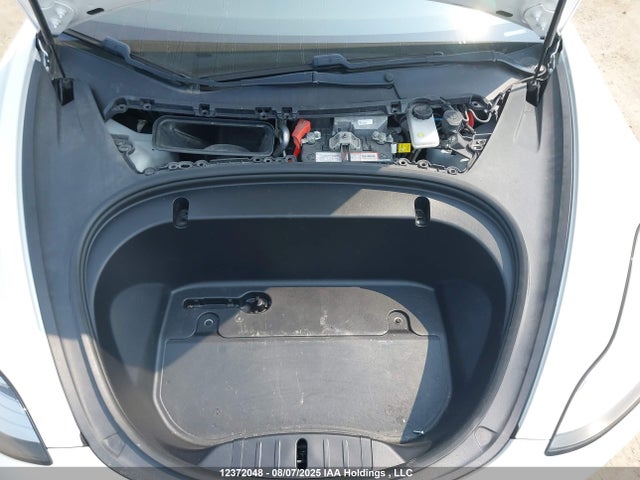 5YJ3E1EA6LF642721 Tesla 2020