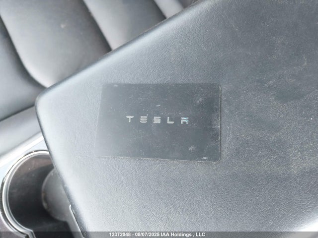 5YJ3E1EA6LF642721 Tesla 2020