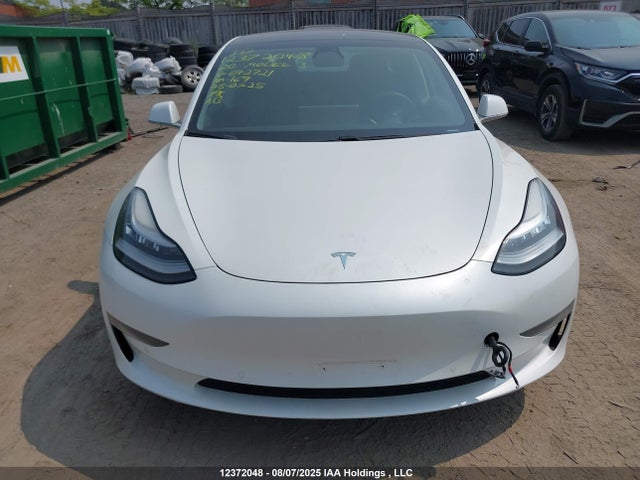 5YJ3E1EA6LF642721 Tesla 2020