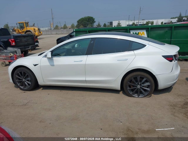5YJ3E1EA6LF642721 Tesla 2020
